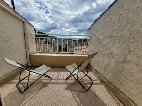 3-bedroom House In Saint Genies De Fontedit, France (80 M²)