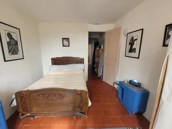 3-bedroom House In Saint Genies De Fontedit, France (80 M²)