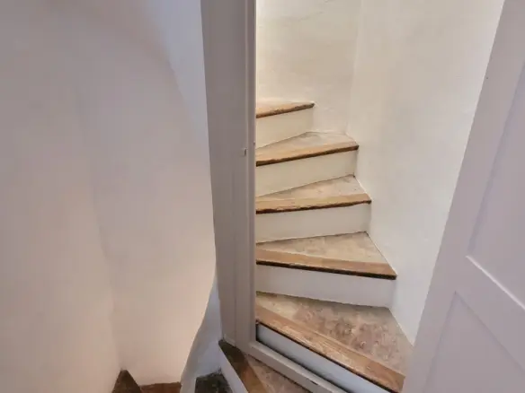 3-bedroom House In Saint Genies De Fontedit, France (80 M²)