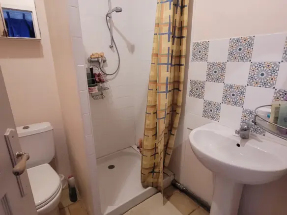 3-bedroom House In Saint Genies De Fontedit, France (80 M²)