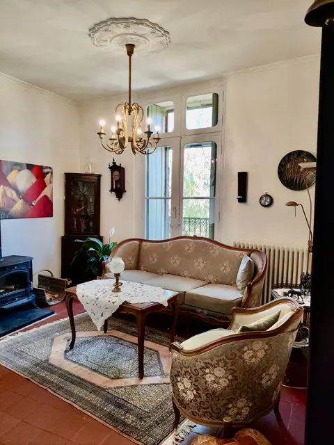 House Of 430 M² In Thezan Les Beziers