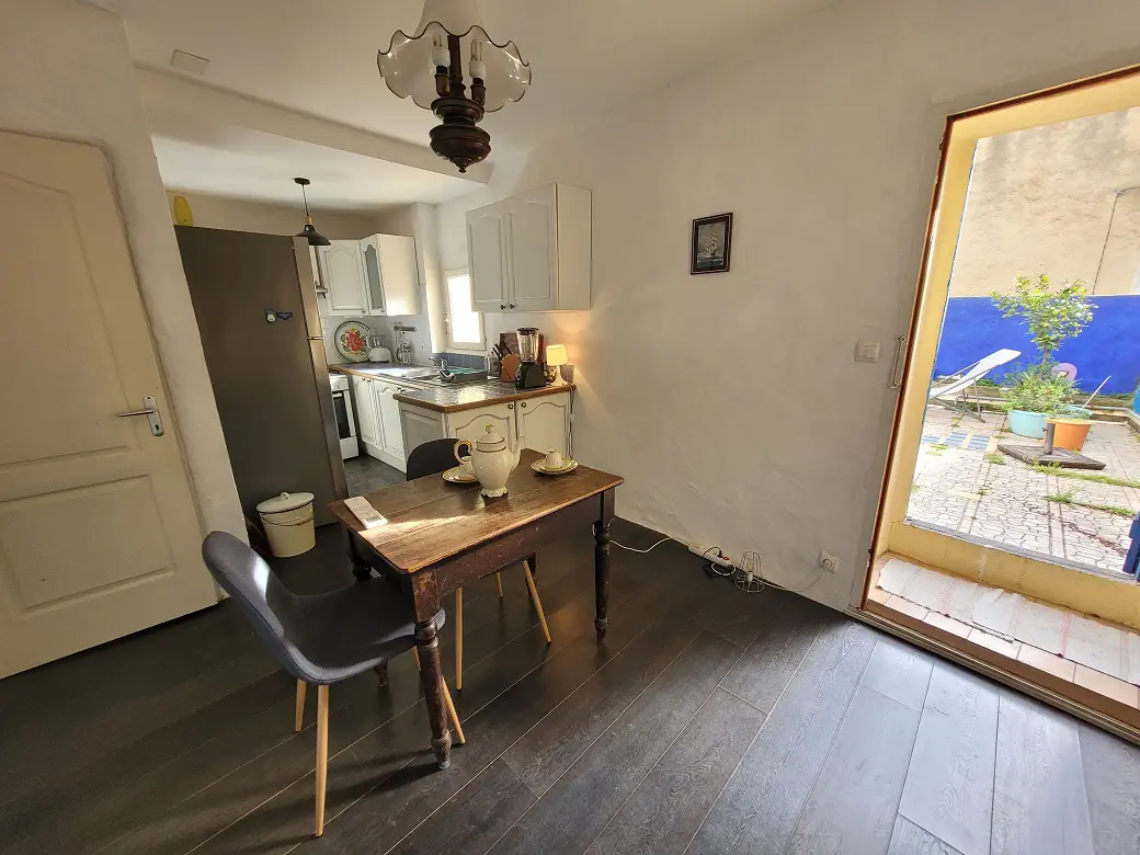 House Of 95 M² In Capestang