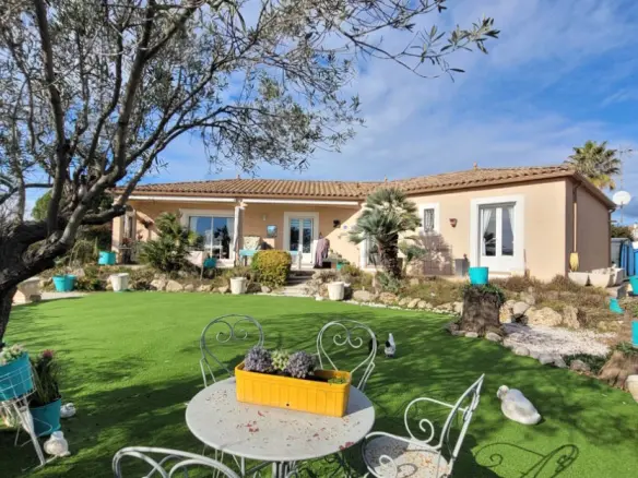 Detached House Of 140 M² In Autignac, France