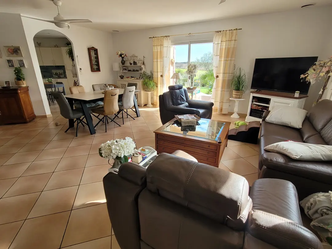 Detached House Of 140 M² In Autignac, France