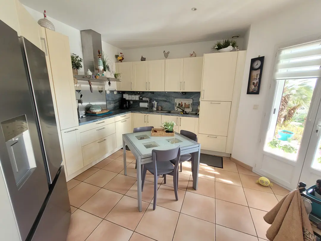 Detached House Of 140 M² In Autignac, France
