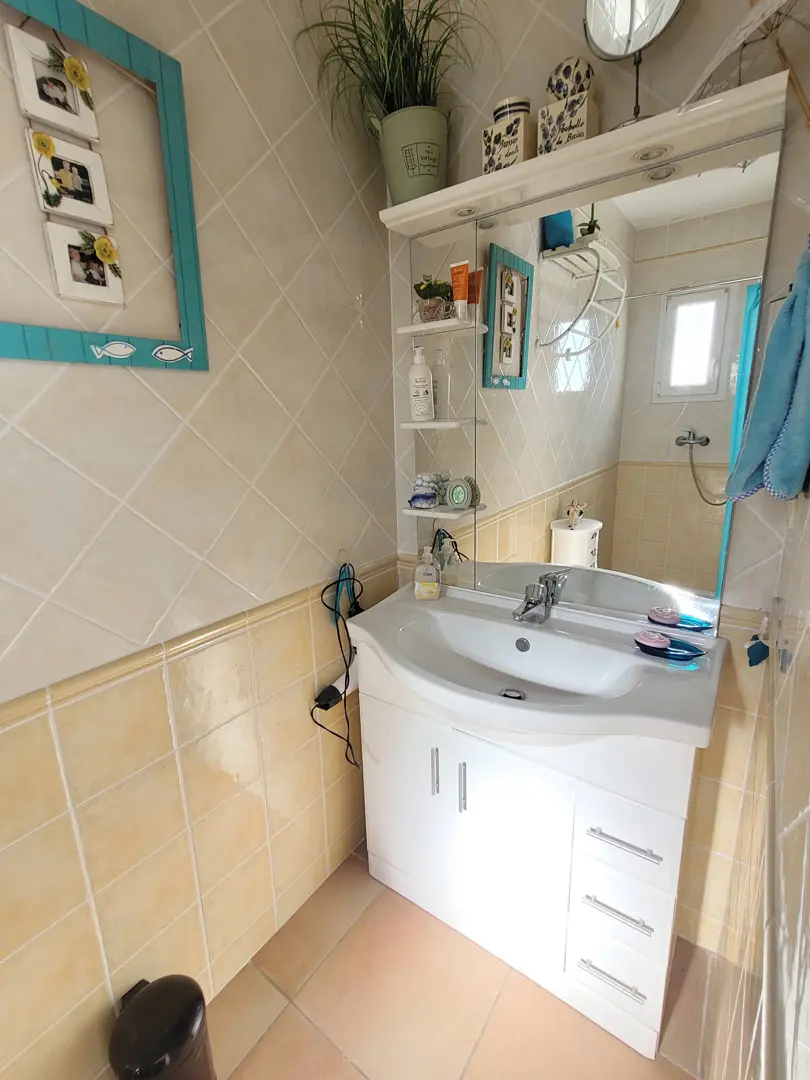 Detached House Of 140 M² In Autignac, France