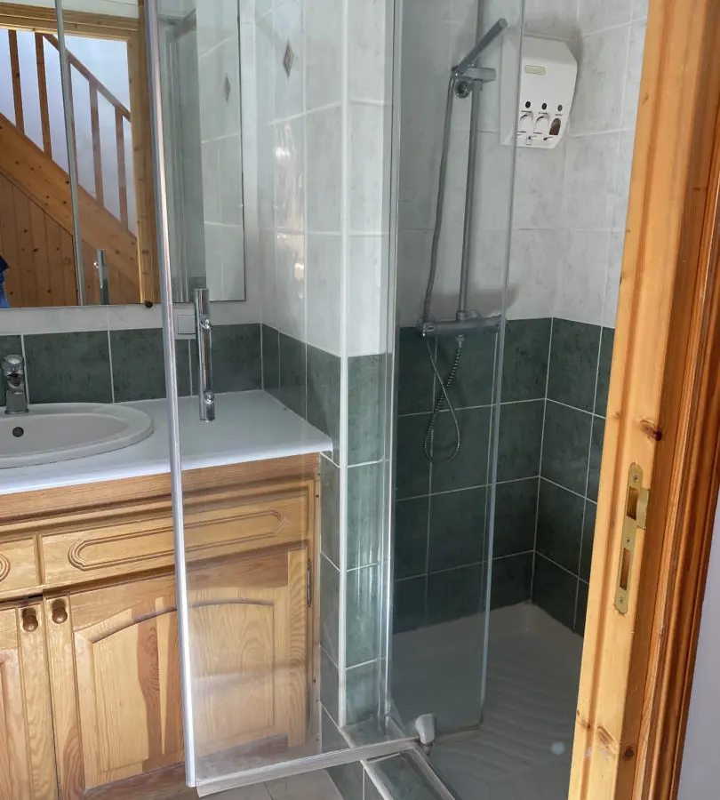4-bedroom House In Laprade, France (154 M²)