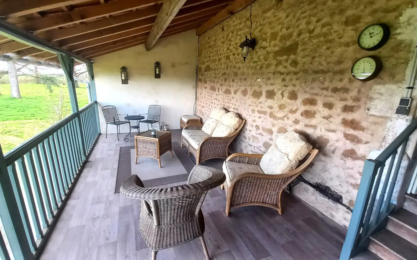 5-bedroom Manor House In Pressac, France (299 M²)