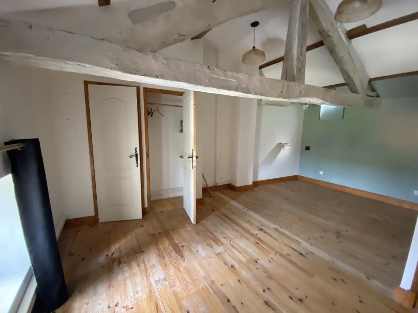 House Of 4 Bedrooms With Countryside Views In Charente Hamlet