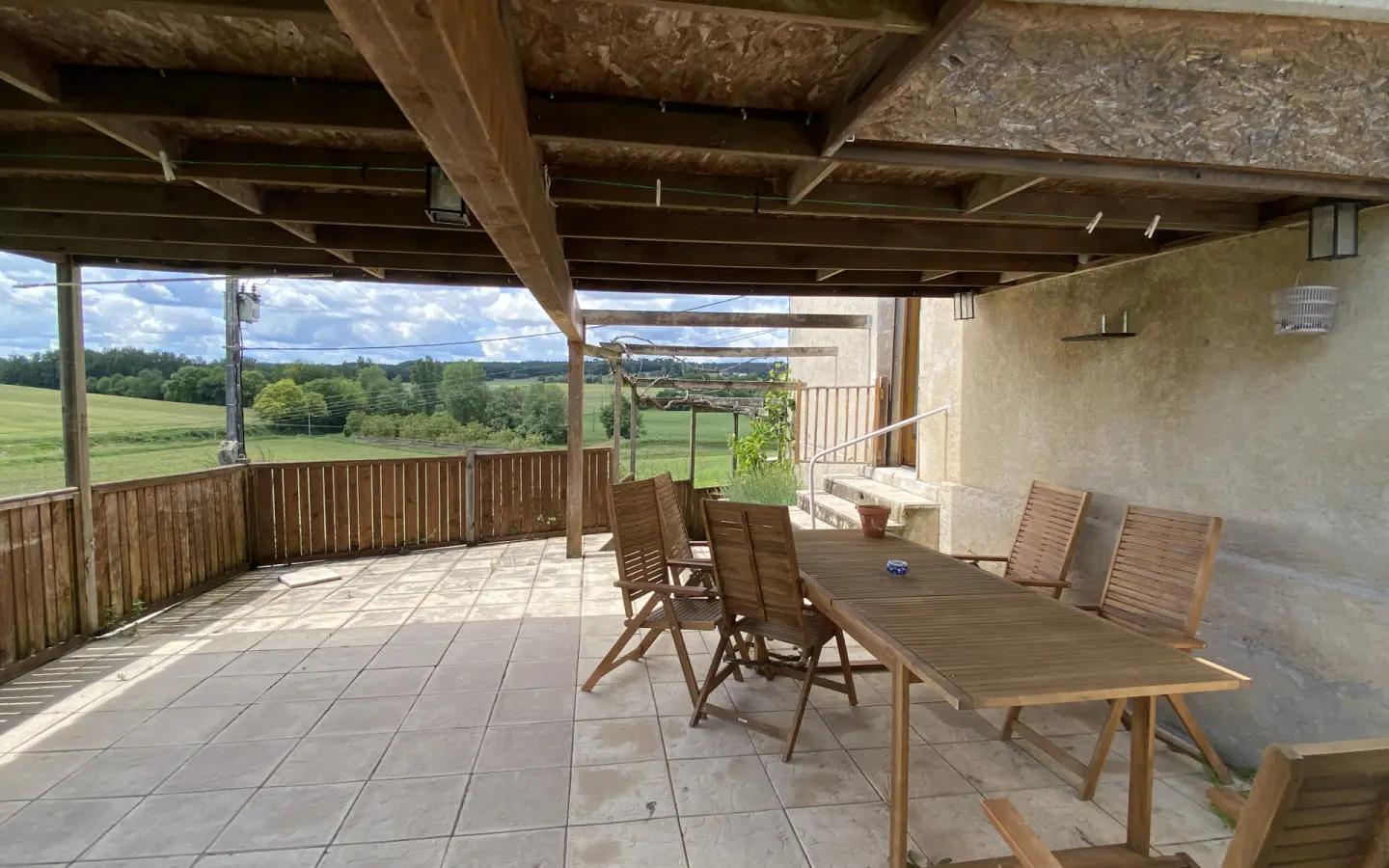 4-bedroom House In Laprade, France (154 M²)
