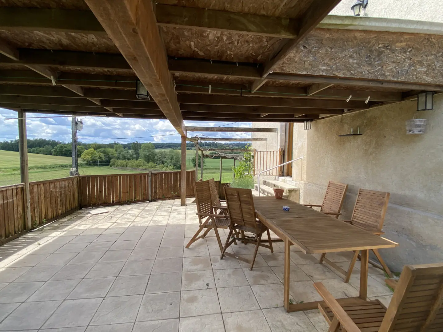 House Of 4 Bedrooms With Countryside Views In Charente Hamlet