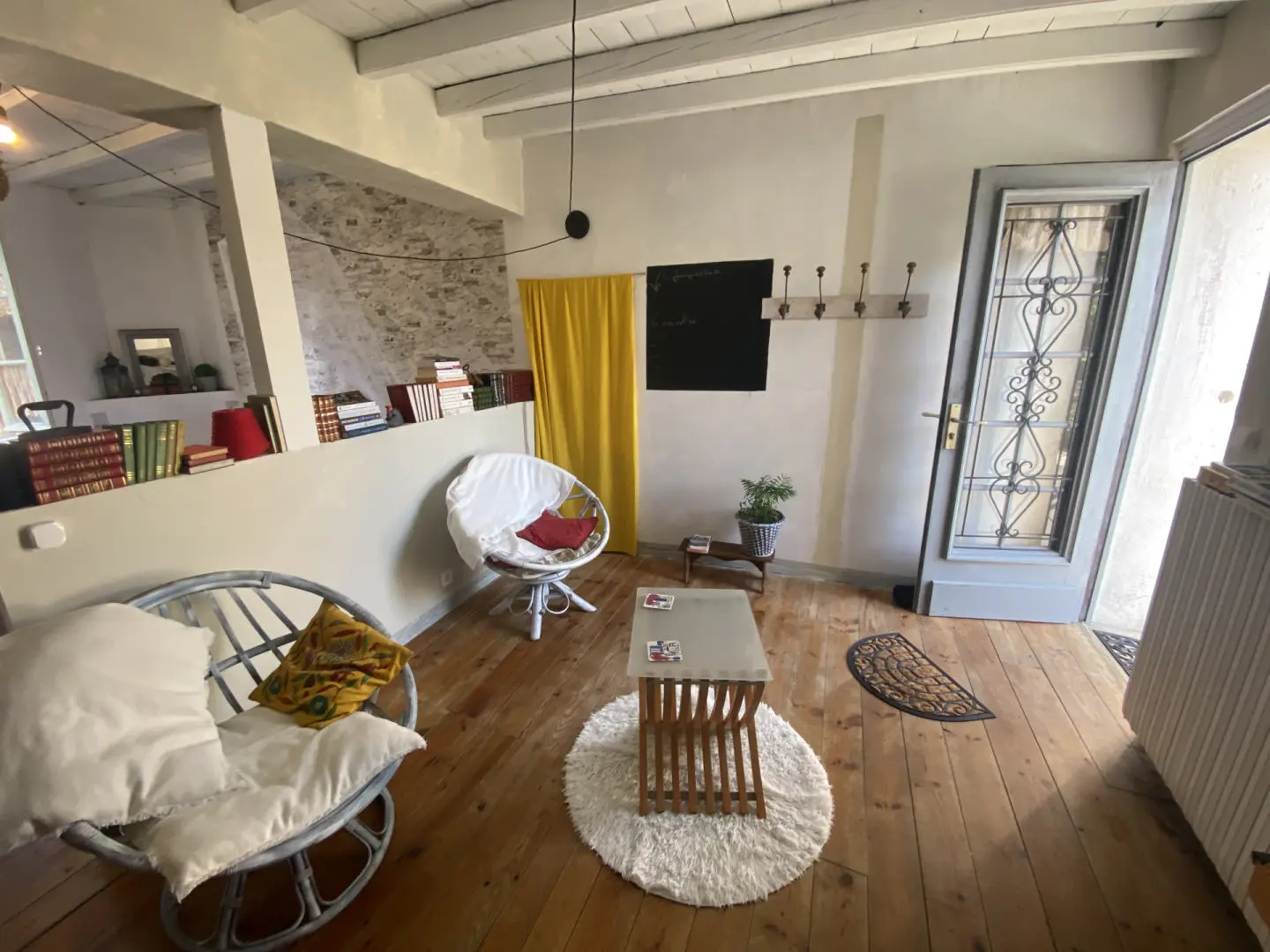 House Of 150 M² With Church View In Chalais