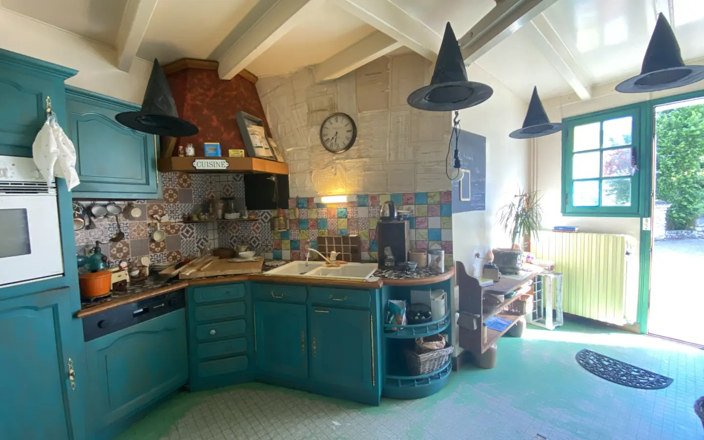 4-bedroom Village House In Rioux-martin, France (136 M²)