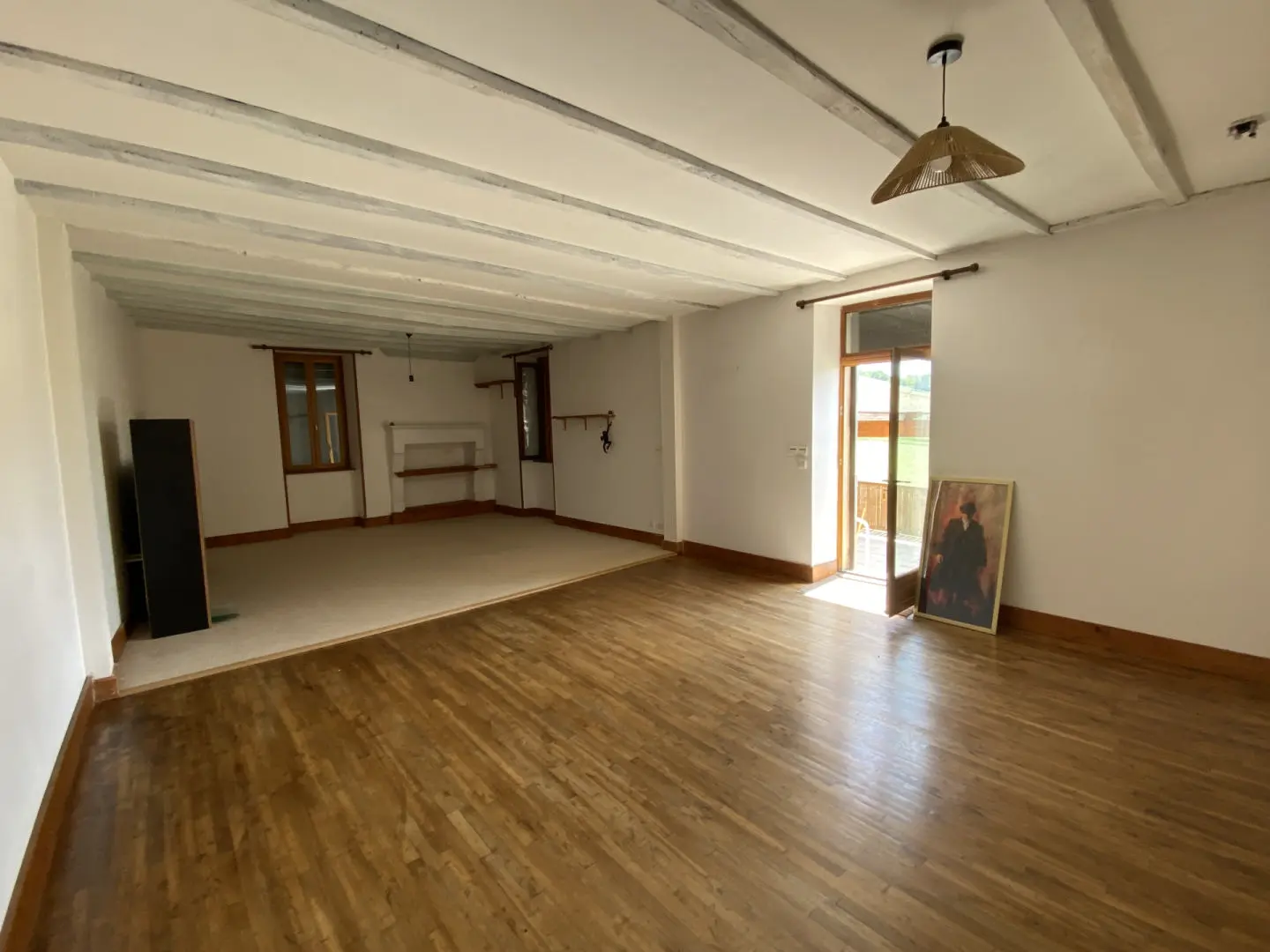 House Of 4 Bedrooms With Countryside Views In Charente Hamlet