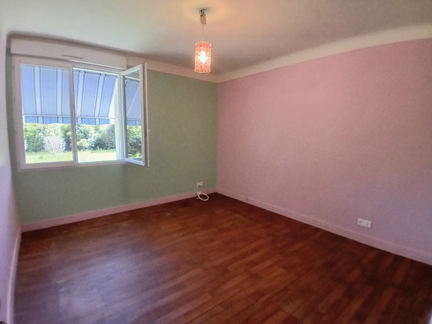 House Of 3 Bedrooms With An Acre Of Land In Dordogne