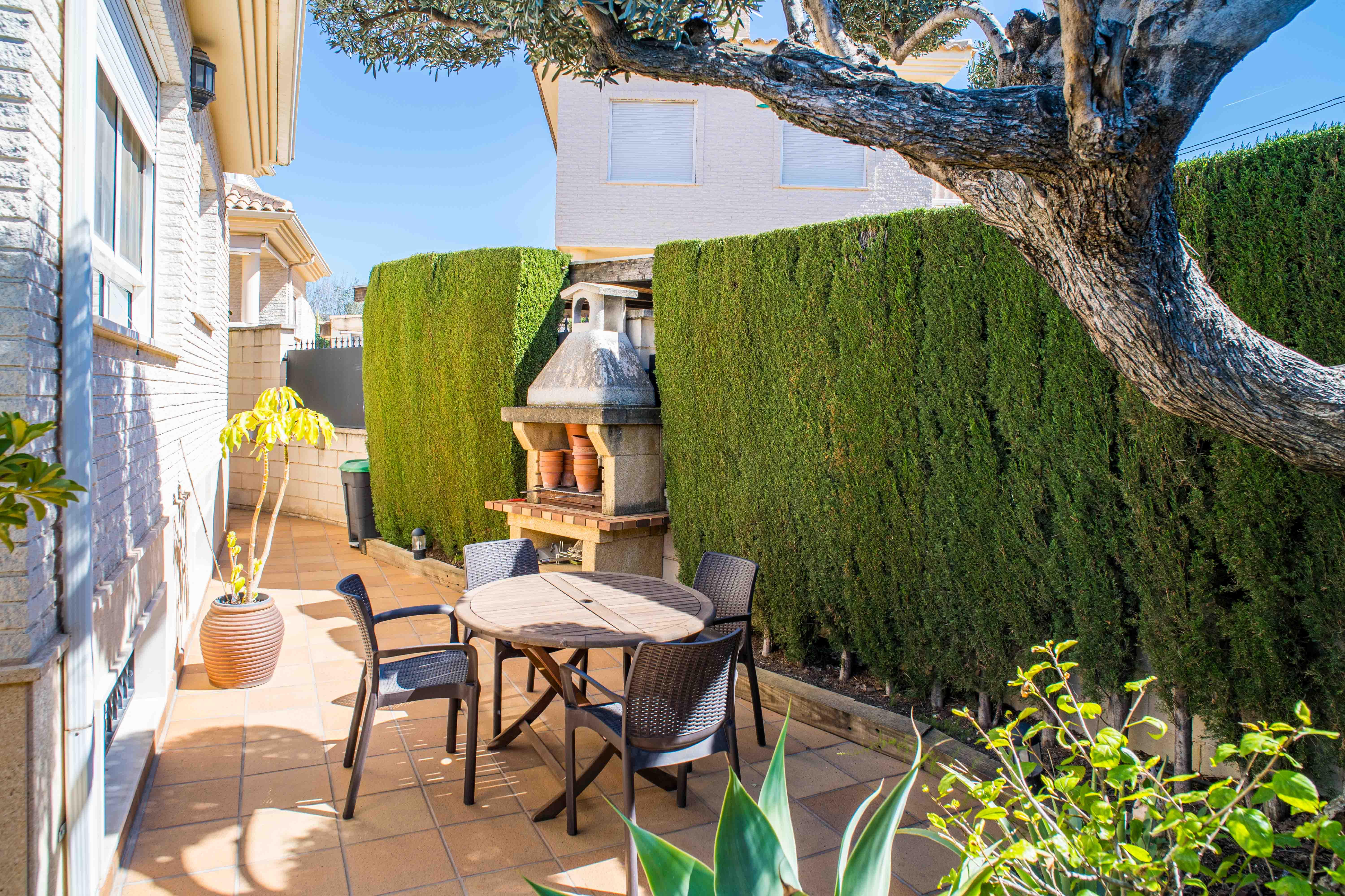 Detached Villa Of 258 M² In Spain