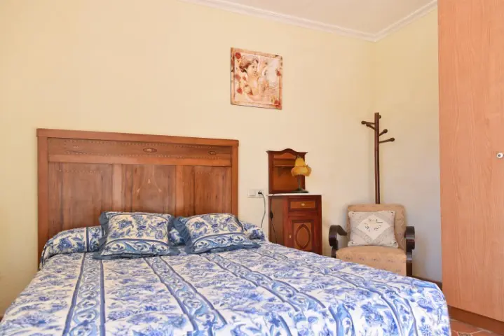 Country House Of 160 M² In Spain