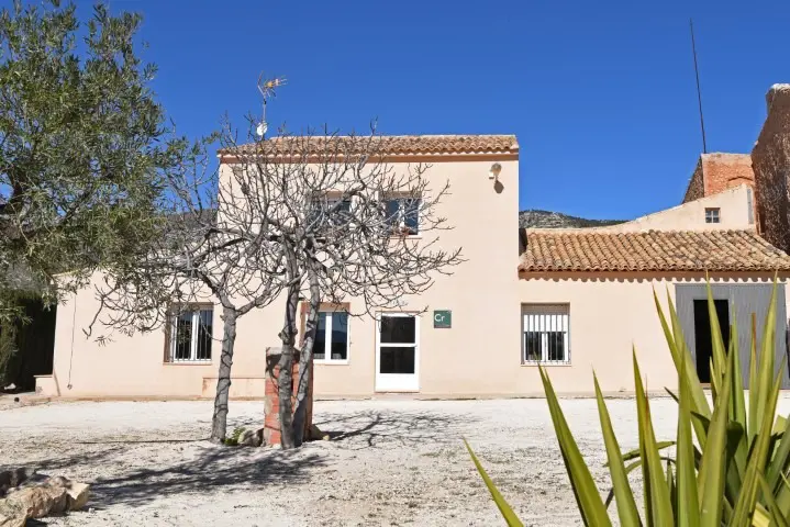 Country House Of 160 M² In Spain