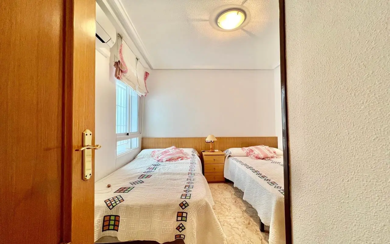 Apartment Of 72 M² With Sea Views In Torrevieja, Spain