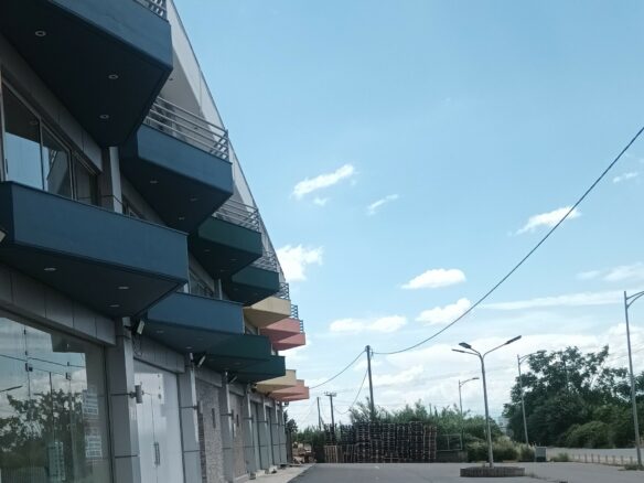Commercial Property, 360 M² In North Greece.