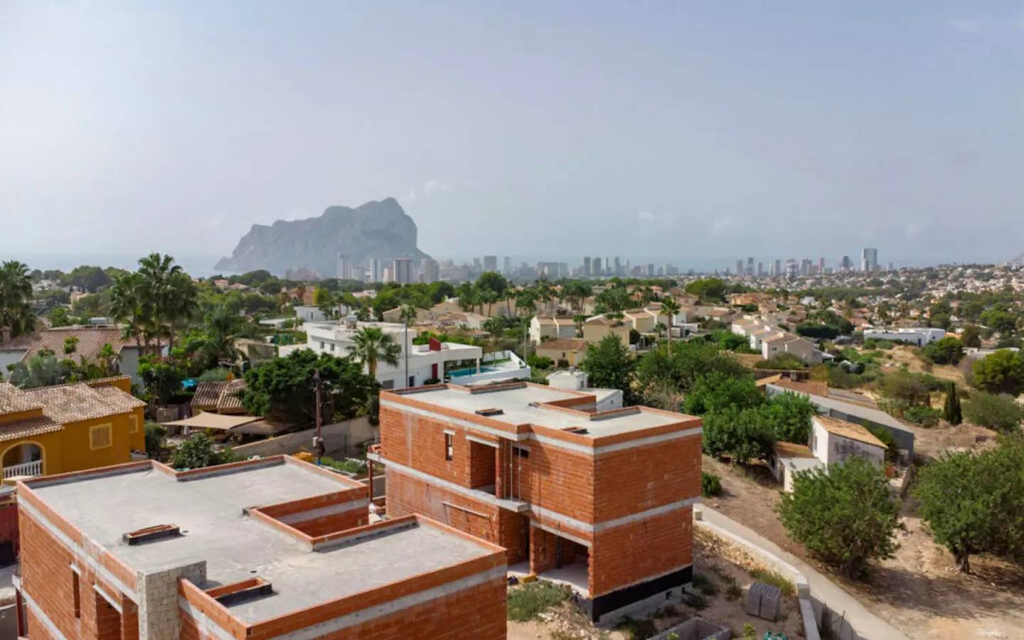 3-bedroom Villa In Calpe (233 M²)
