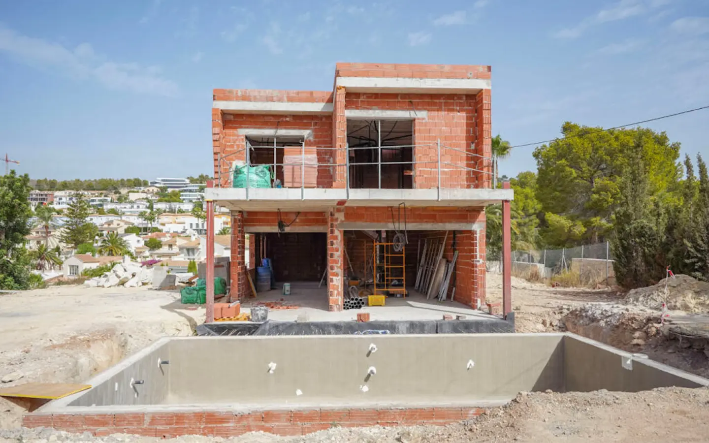 3-bedroom Villa In Calpe (233 M²)