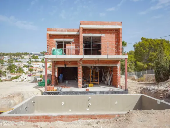 3-bedroom Villa In Calpe (233 M²)