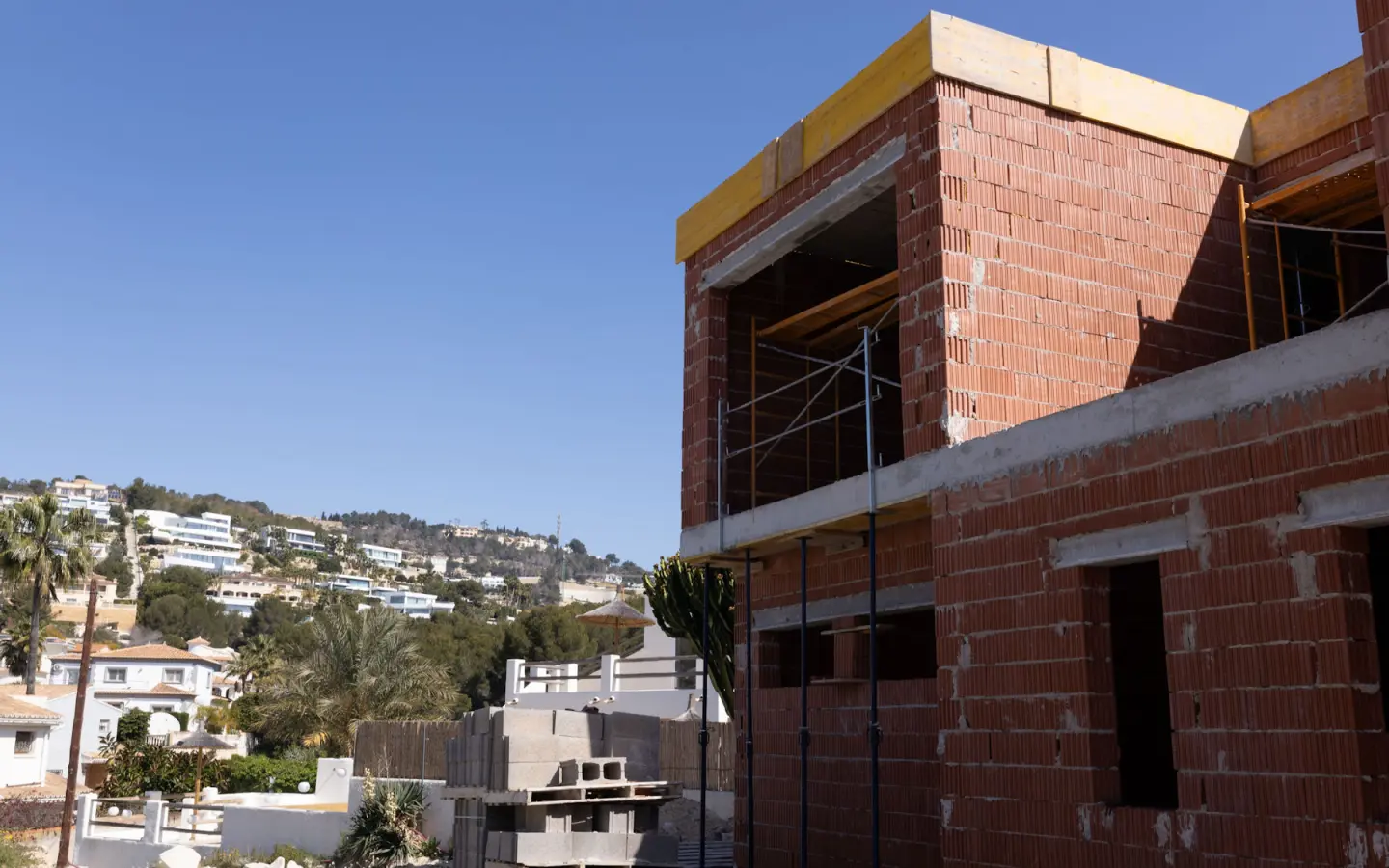 3-bedroom Villa In Calpe (233 M²)
