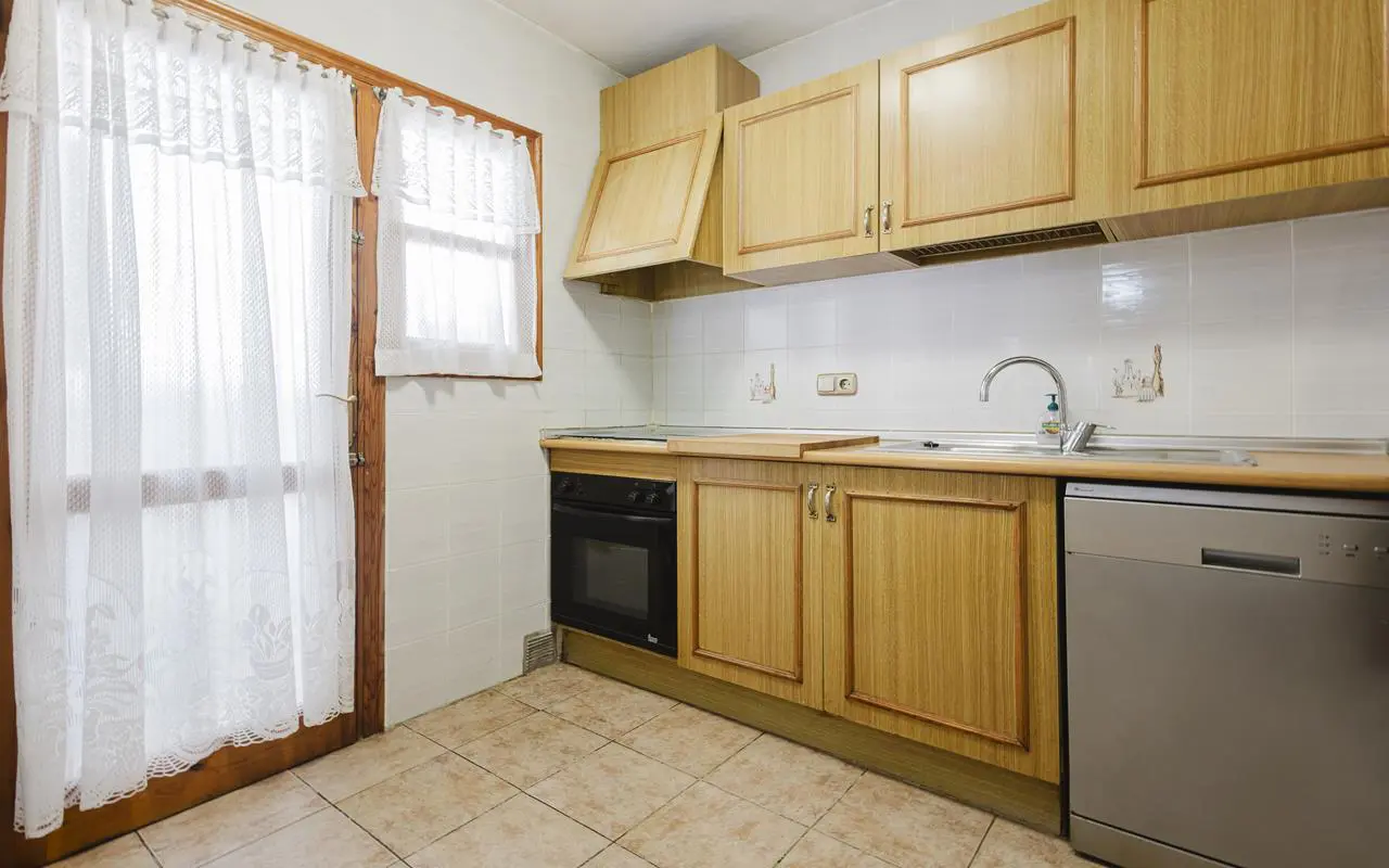 Apartment Of 70 M² In Torrevieja, Spain