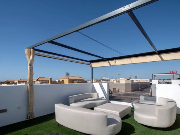 Villa Of 200 M² In Ciudad Quesada, Alicante