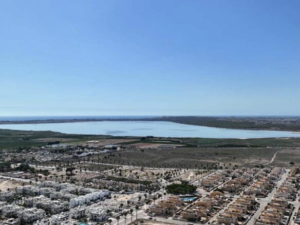 Villa Of 200 M² In Ciudad Quesada, Alicante
