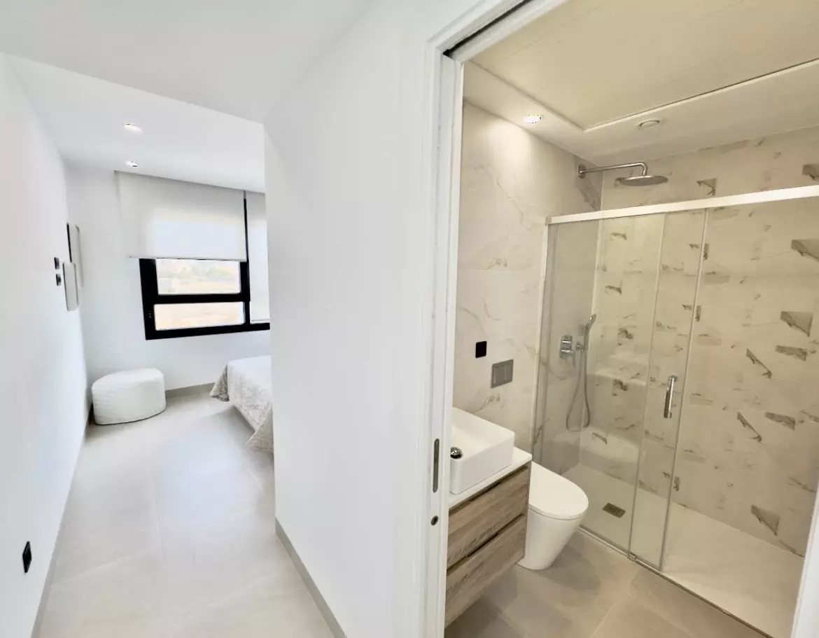 Villa Of 150 M² With Pool In Benijofar, Alicante