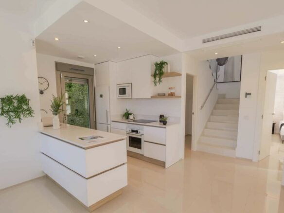 Villa Of 100 M² With Pool In Los Alcazares, Alicante
