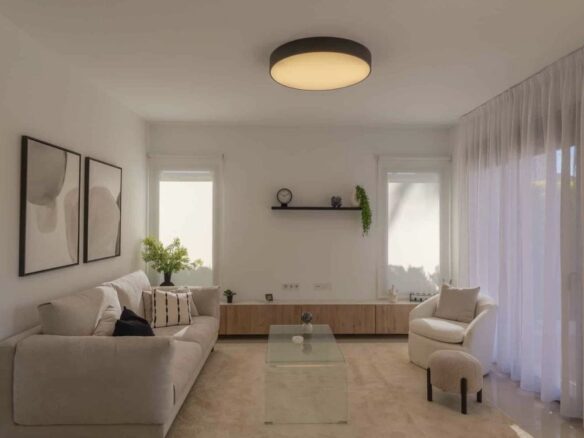 Villa Of 100 M² With Pool In Los Alcazares, Alicante