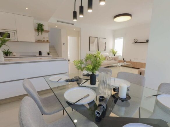 Villa Of 100 M² With Pool In Los Alcazares, Alicante