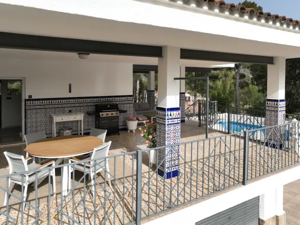 5-bedroom Detached Villa In Monovar, Spain (414 M²)