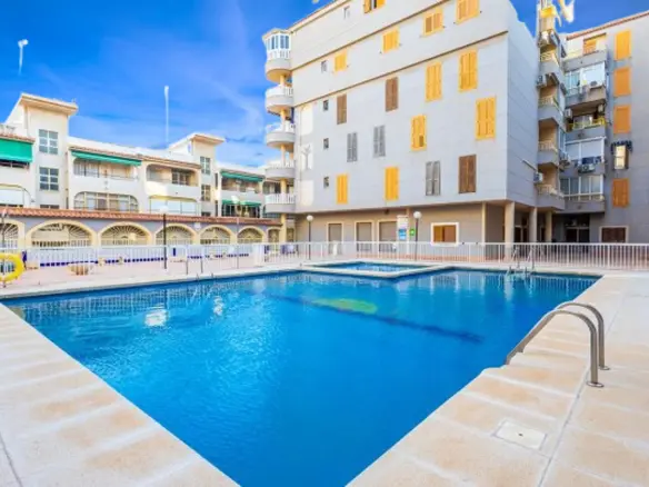 Apartment Of 70 M² In Torrevieja, Spain