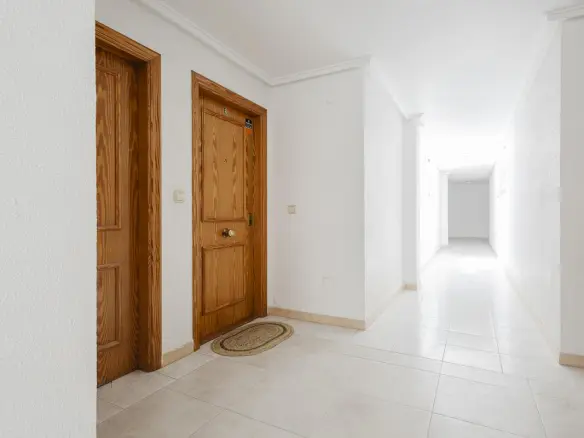 Apartment Of 70 M² In Torrevieja, Spain