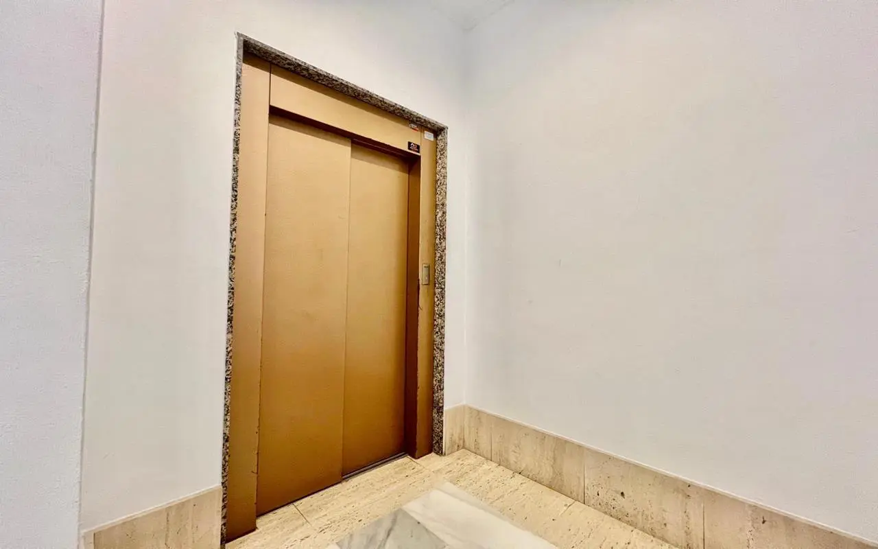 Apartment Of 72 M² With Sea Views In Torrevieja, Spain