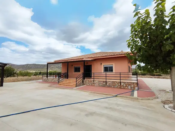 3-bedroom Detached Villa In Abanilla, Spain (230 M²)