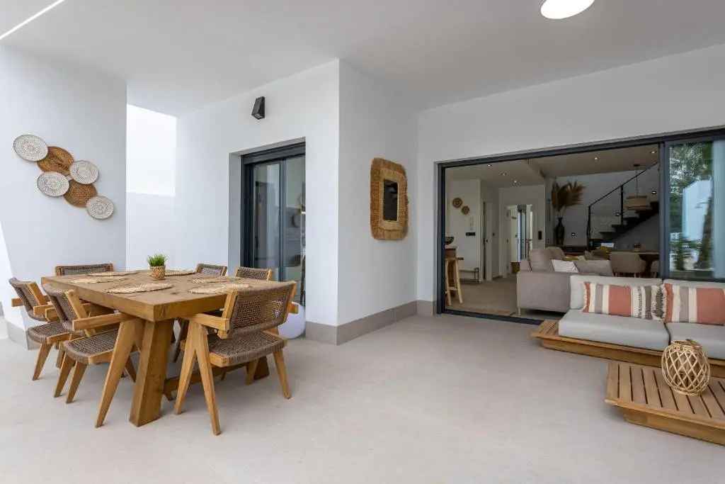 Detached Villa Of 150 M² In Dolores, Spain