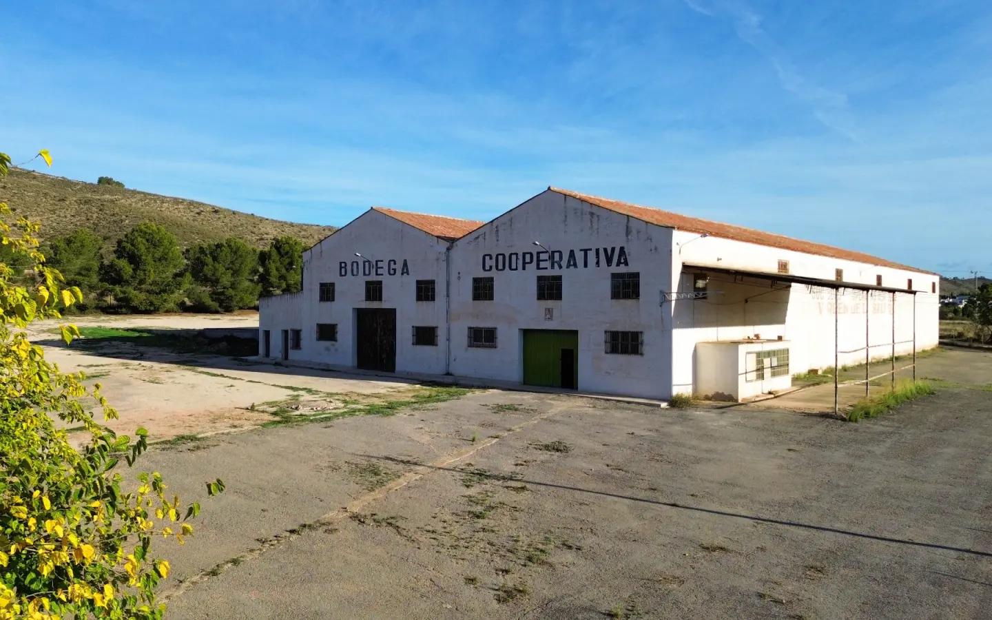 Commercial In Hondón De Los Frailes, Spain (1.929 M²)