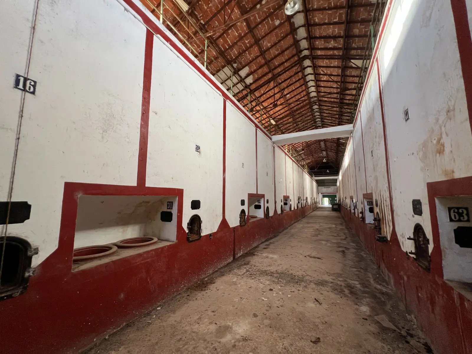 Commercial Property Of 1929 M² With A Warehouse In Hondón De Los Frailes
