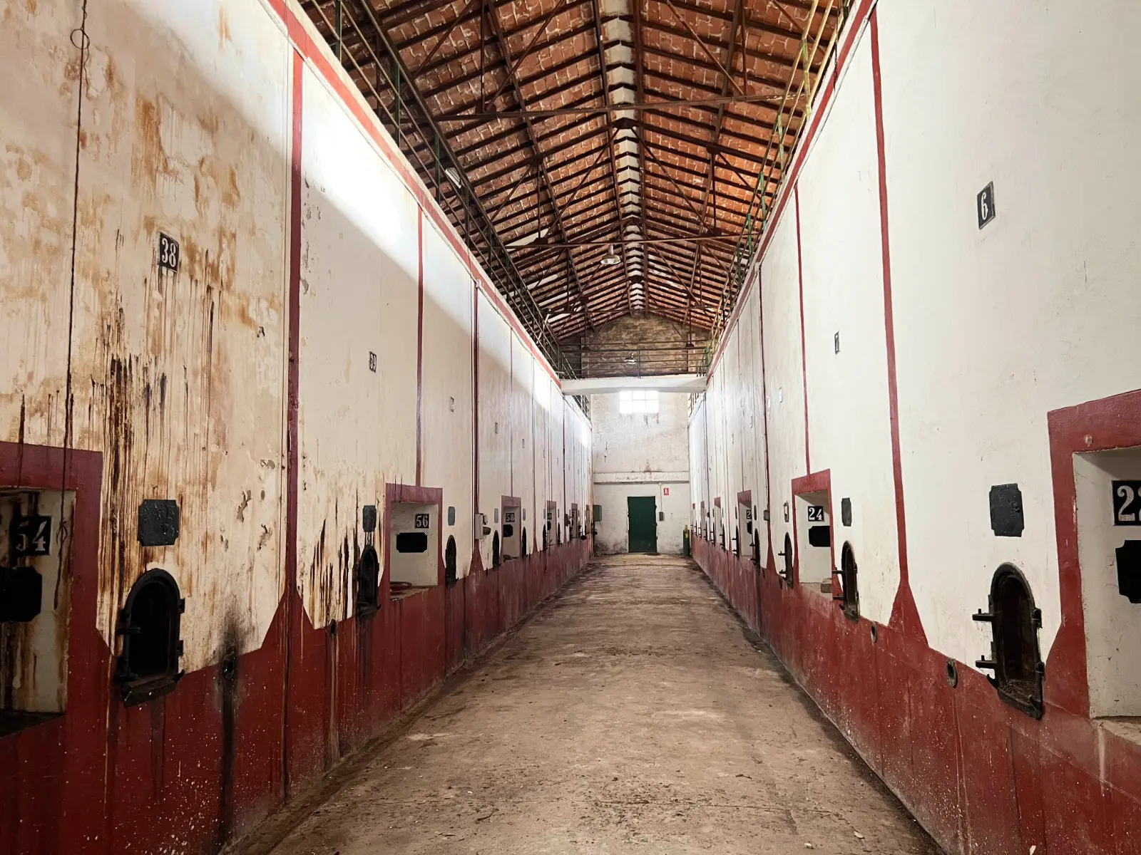 Commercial Property Of 1929 M² With A Warehouse In Hondón De Los Frailes