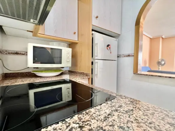 Apartment Of 72 M² With Sea Views In Torrevieja, Spain