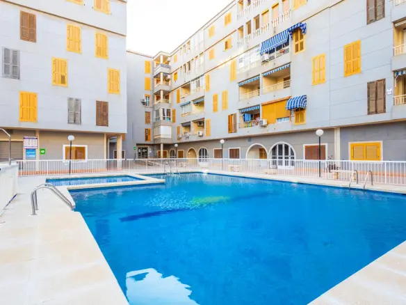 Apartment Of 70 M² In Torrevieja, Spain