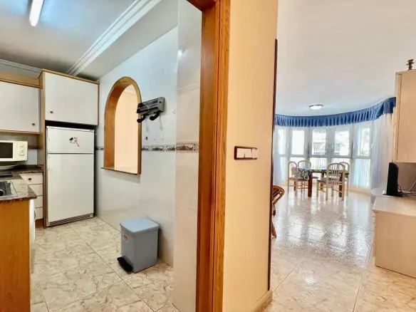Apartment Of 72 M² With Sea Views In Torrevieja, Spain