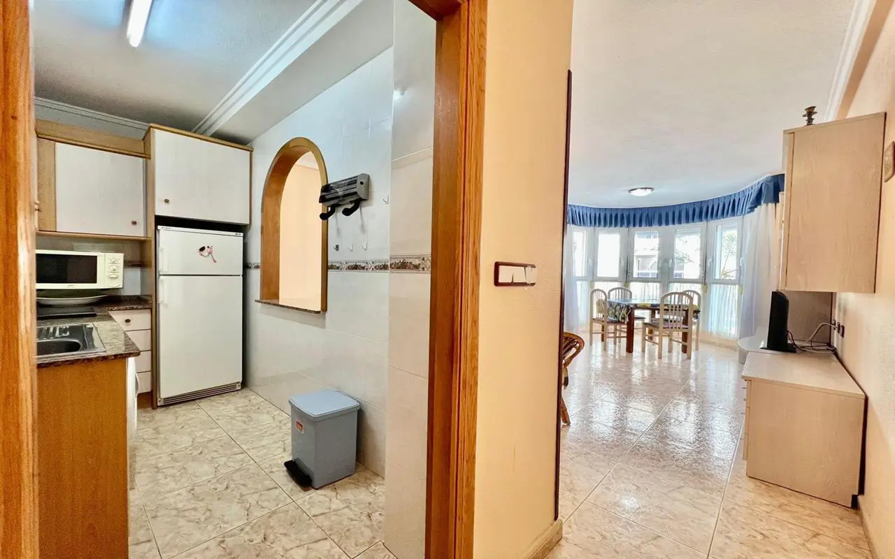 Apartment Of 72 M² With Sea Views In Torrevieja, Spain