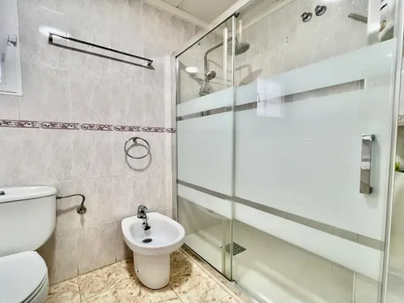 Apartment Of 72 M² With Sea Views In Torrevieja, Spain