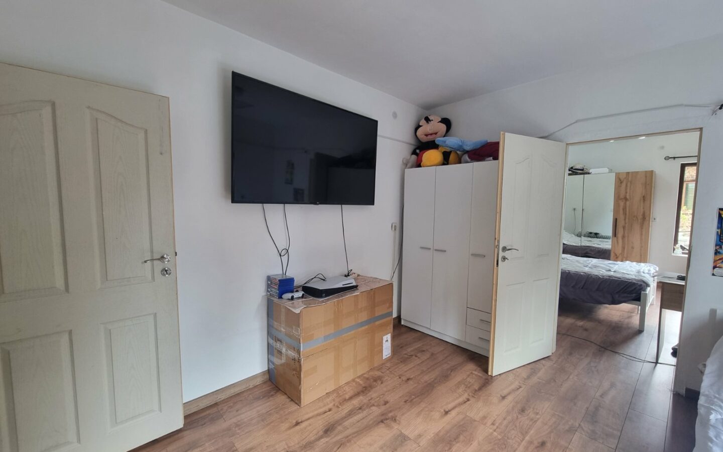 House Of 110 M² With 3 Bedrooms, 2 Bathrooms In Bulgaria